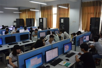 信息工程與人工智能學院計算機網(wǎng)絡(luò)工程技術(shù)服務(wù) 賦能智能化時代的數(shù)字基石